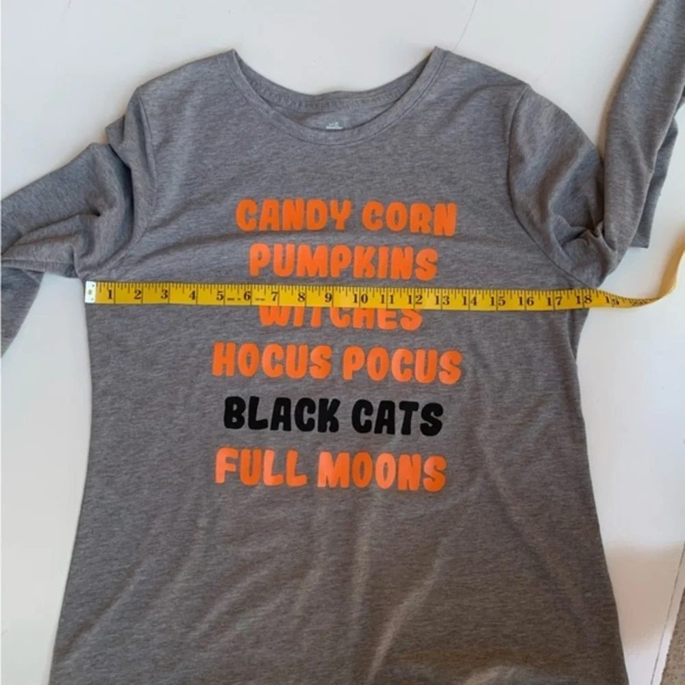 Celebrate Halloween graphic tee! Size M, 8-10.‎  Great for educators and moms. - Picture 7 of 8
